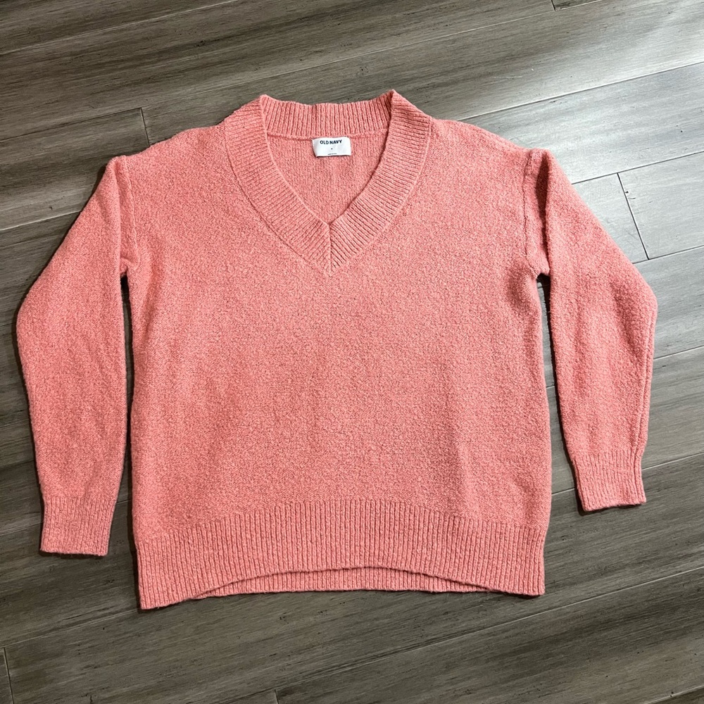 Old Navy Sweater‎